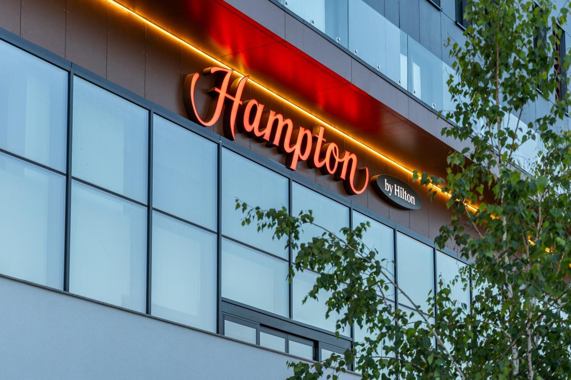Hampton By Hilton Тыргу-Муреш Экстерьер фото