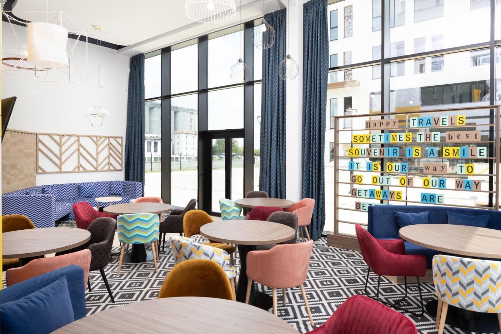 Hampton By Hilton Тыргу-Муреш Экстерьер фото