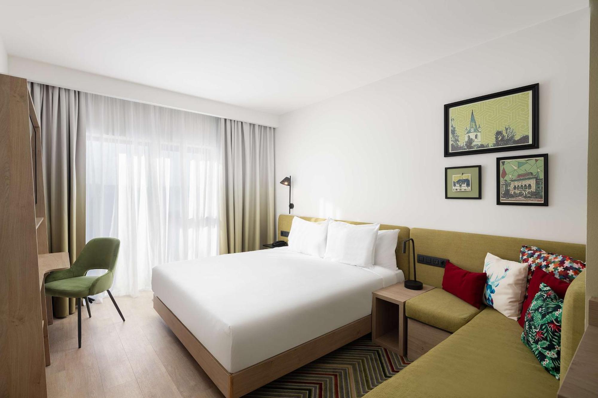 Hampton By Hilton Тыргу-Муреш Экстерьер фото